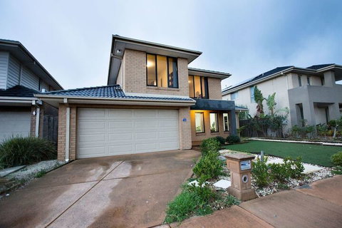 104 Sanctuary Lake Donatella Retreat - Nambucca Heads Accommodation 1