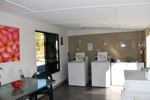 Mt Larcom Tourist Park - Nambucca Heads Accommodation 3