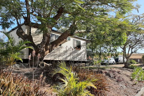 Mt Larcom Tourist Park - Nambucca Heads Accommodation 2