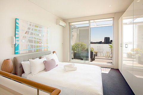 Urban Rest The Cooper - Nambucca Heads Accommodation 0