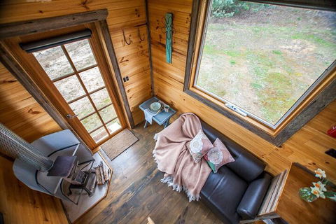 Double Oaks Tiny House - Nambucca Heads Accommodation 1
