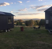 Double Oaks Tiny House - Nambucca Heads Accommodation