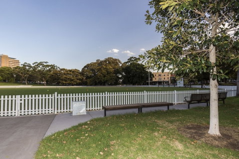 A Walk To Syd Uni & RPA Hospital - Nambucca Heads Accommodation 3