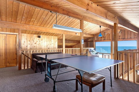 Cliffs End Beach Shack 105 Gold Coast Drive Carrickalinga - Nambucca Heads Accommodation 6