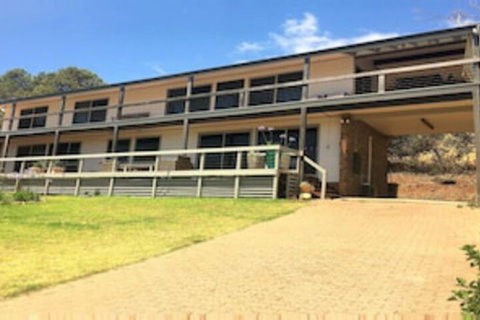 North Views Galore 3 Gulf Close - Nambucca Heads Accommodation 0