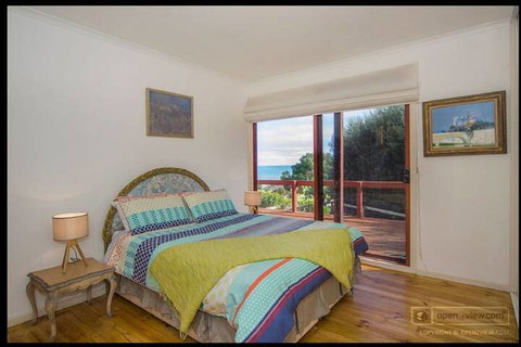 North Views Galore 3 Gulf Close - Nambucca Heads Accommodation 4