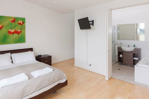 South Shores Yellowfin Villa 95 South Shores Normanville - Nambucca Heads Accommodation 7