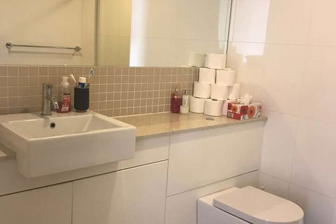 One Bedroom Apartment In Marrickville - Nambucca Heads Accommodation 4