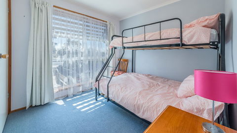 THE Lighthouse Surf Side - Nambucca Heads Accommodation 1