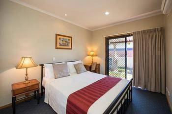 Portside Executive Apartments Gladstone - Nambucca Heads Accommodation 3