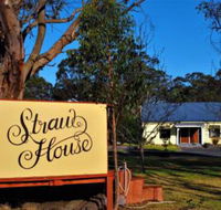 Straw House Farm B  B - Nambucca Heads Accommodation