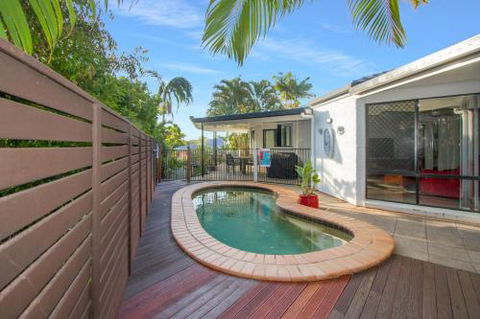 Relax At Coolum - Nambucca Heads Accommodation 4