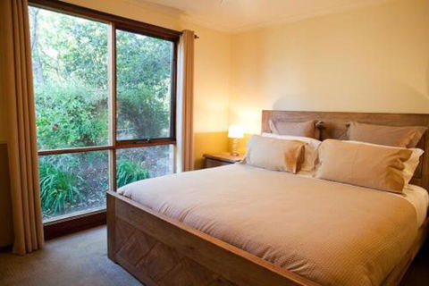 Minimbah Farm Cottages Family Farmstay Choose From 2 & 3 Bedroom Cottages & 6 Bedroom House - Nambucca Heads Accommodation 6