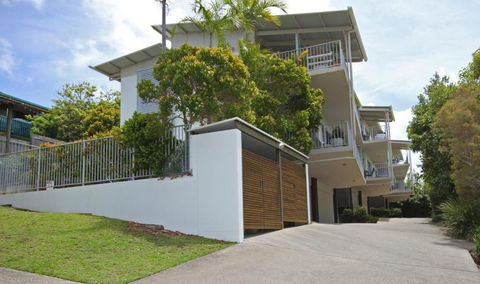 Unit 2 Sea Breeze Villas Coolum Beach - Nambucca Heads Accommodation 5