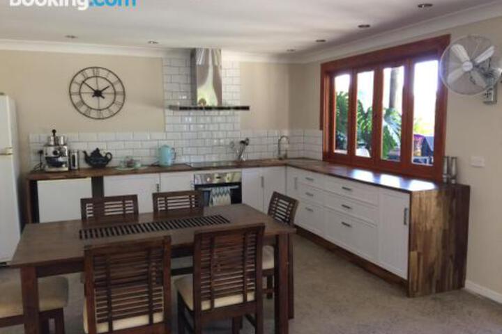 Takura QLD Nambucca Heads Accommodation