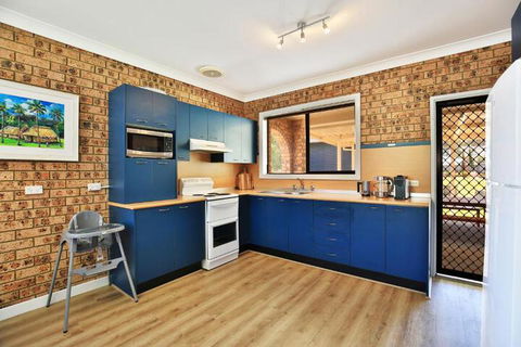 Marias Beach House Pet Friendly - Nambucca Heads Accommodation 4