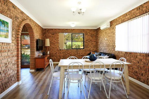 Marias Beach House Pet Friendly - Nambucca Heads Accommodation 6