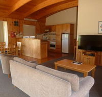 Bridport Villa - Nambucca Heads Accommodation