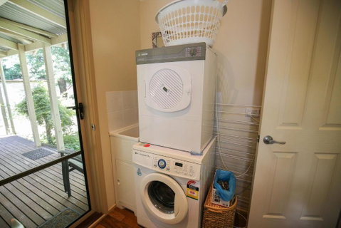 Alpine Arnica Cottage 1 - Nambucca Heads Accommodation 4