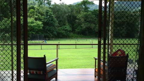 Cairns Homestead Acreage Pet & Family Friendly - Nambucca Heads Accommodation 4