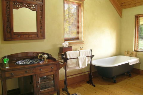 Kentisbury Country House - Nambucca Heads Accommodation 6