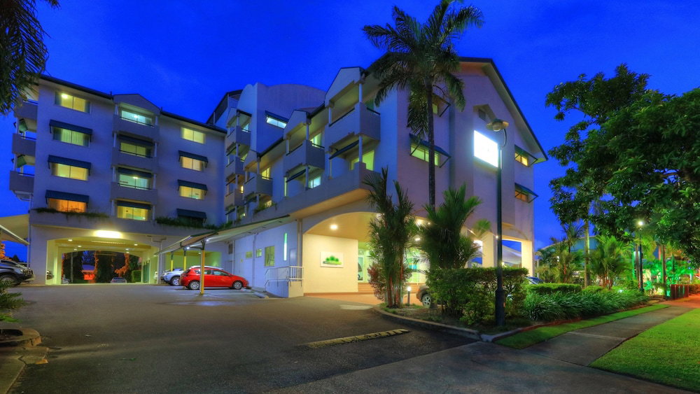 Cairns North QLD Nambucca Heads Accommodation