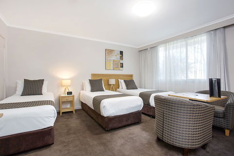 Mid City Warrnambool - Nambucca Heads Accommodation 6