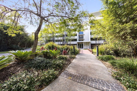 Oaks Brisbane Mews Suites - Nambucca Heads Accommodation 1