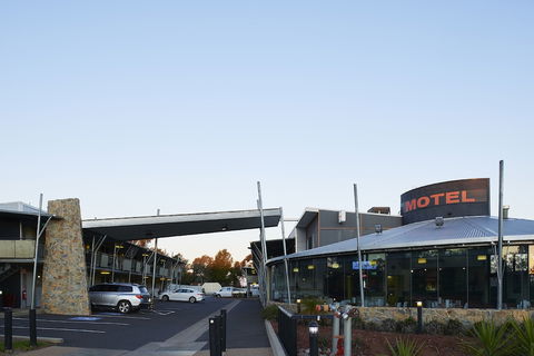 Station Motel Parkes - Nambucca Heads Accommodation 0