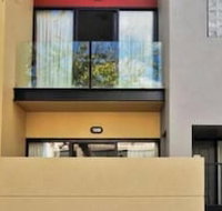 RNR Serviced Apartments Adelaide - Nambucca Heads Accommodation
