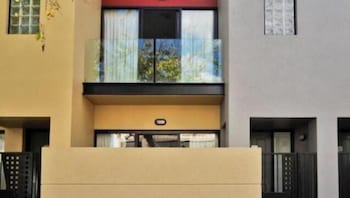 RNR Serviced Apartments Adelaide - Nambucca Heads Accommodation 0