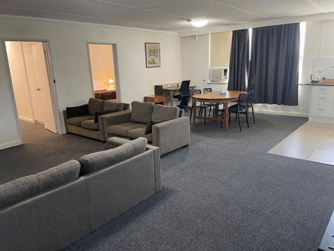 Parkside Inn Motel - Nambucca Heads Accommodation 2