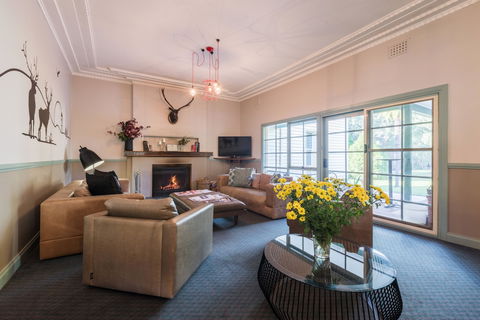 Oscar's On The Yarra - Nambucca Heads Accommodation 2