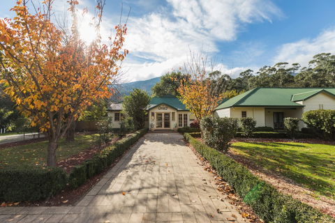 Oscar's On The Yarra - Nambucca Heads Accommodation 0