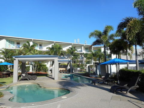Caloundra Central Apartment Hotel - Nambucca Heads Accommodation 2