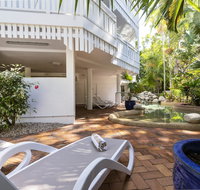 The White House Port Douglas - Nambucca Heads Accommodation