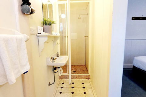 Point Lonsdale Guest House - Nambucca Heads Accommodation 6