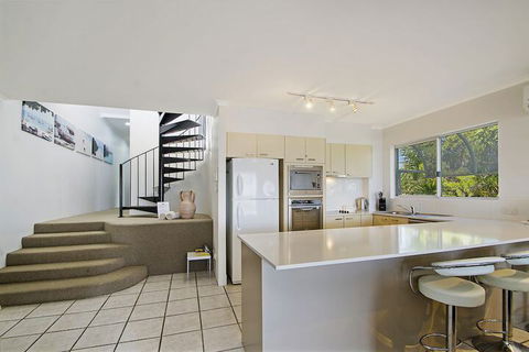 Bali Hai Apartments Noosa - Nambucca Heads Accommodation 7