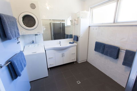 Modra's Apartments - Nambucca Heads Accommodation 4