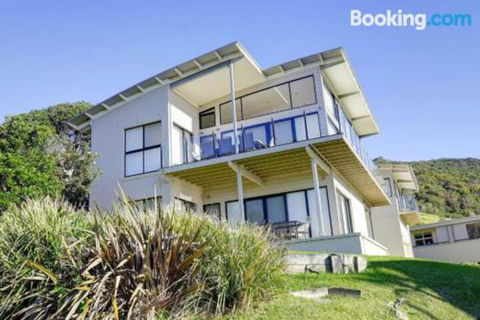 ROCKPOOL (4 Night Min) - Nambucca Heads Accommodation 2