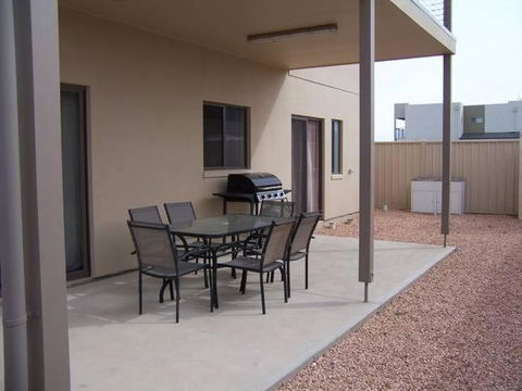 Relax On Par - Nambucca Heads Accommodation 4