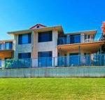 Dolphins 2 7 Commodore Crescent - Nambucca Heads Accommodation