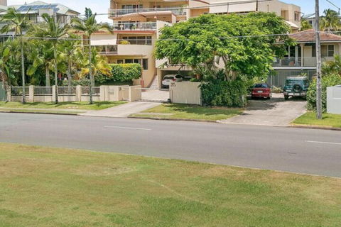 Redcliffe Peninsula Penthouse - Nambucca Heads Accommodation 2