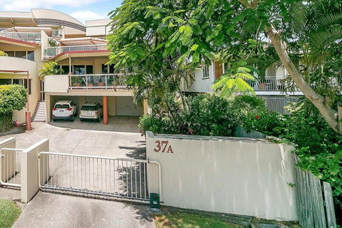Redcliffe Peninsula Penthouse - Nambucca Heads Accommodation 5