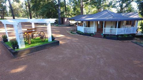Quiet Escapes Cottages - Nambucca Heads Accommodation 5