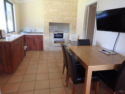 Lazy Lobster Holiday Units & Chalets - Nambucca Heads Accommodation 6