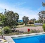 Barefoot Bungalow Castaways Beach - Nambucca Heads Accommodation