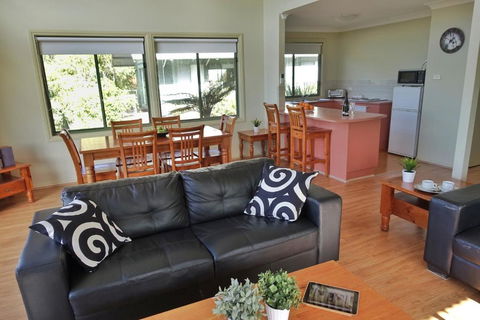 SkyView Villa - Nambucca Heads Accommodation 5