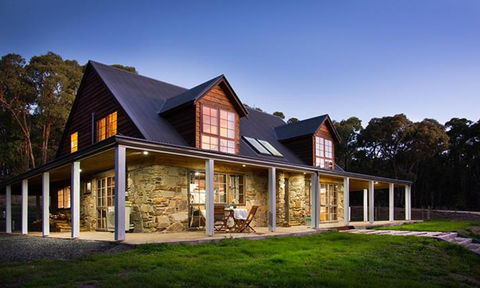 Cedar & Stone - Nambucca Heads Accommodation 3