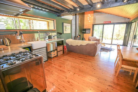 Black Mamba House - Nambucca Heads Accommodation 2